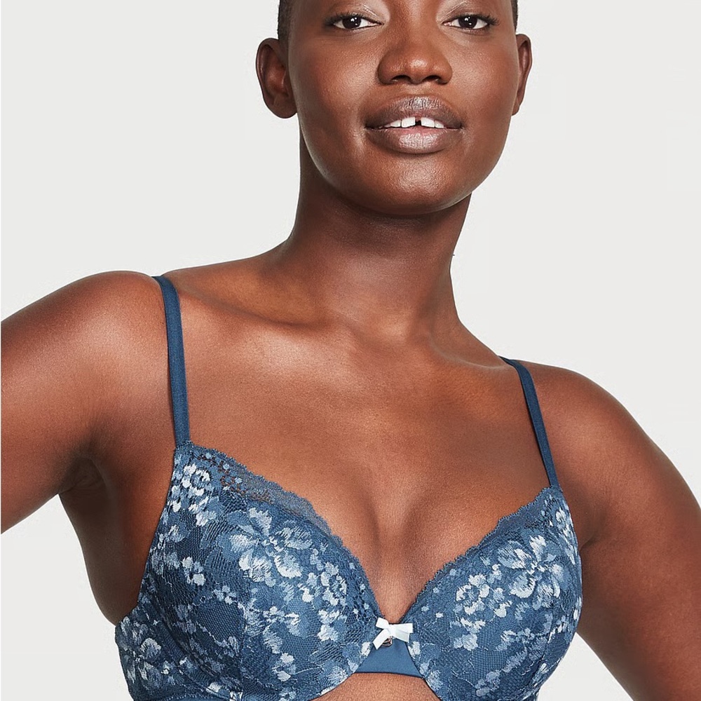 Victoria's Secret Blue Floral Lace Bra